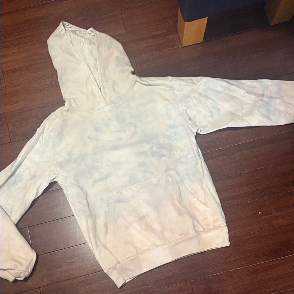TALENTLESS Tie Dye Hoodie - NEW - Thick Sweater - Never Worn - Size Small